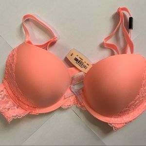 VS New 32B Pink Bra
